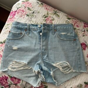 Women’s Levi's Blue Distressed Jean Shorts High-Waisted
